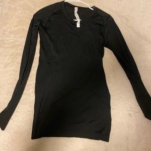 Lululemon swiftly tech long sleeve